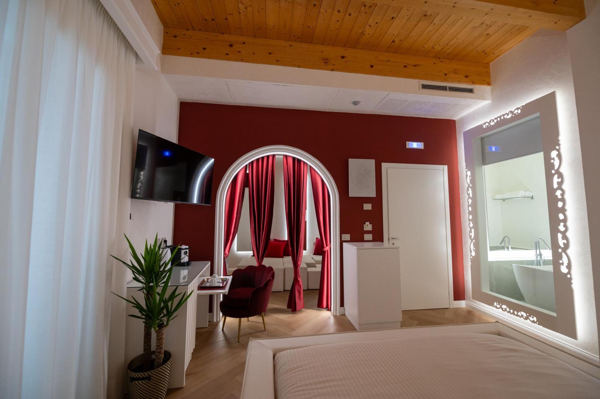 La Divina - Free Parking - Bed & Breakfast Tropea Luaran gambar