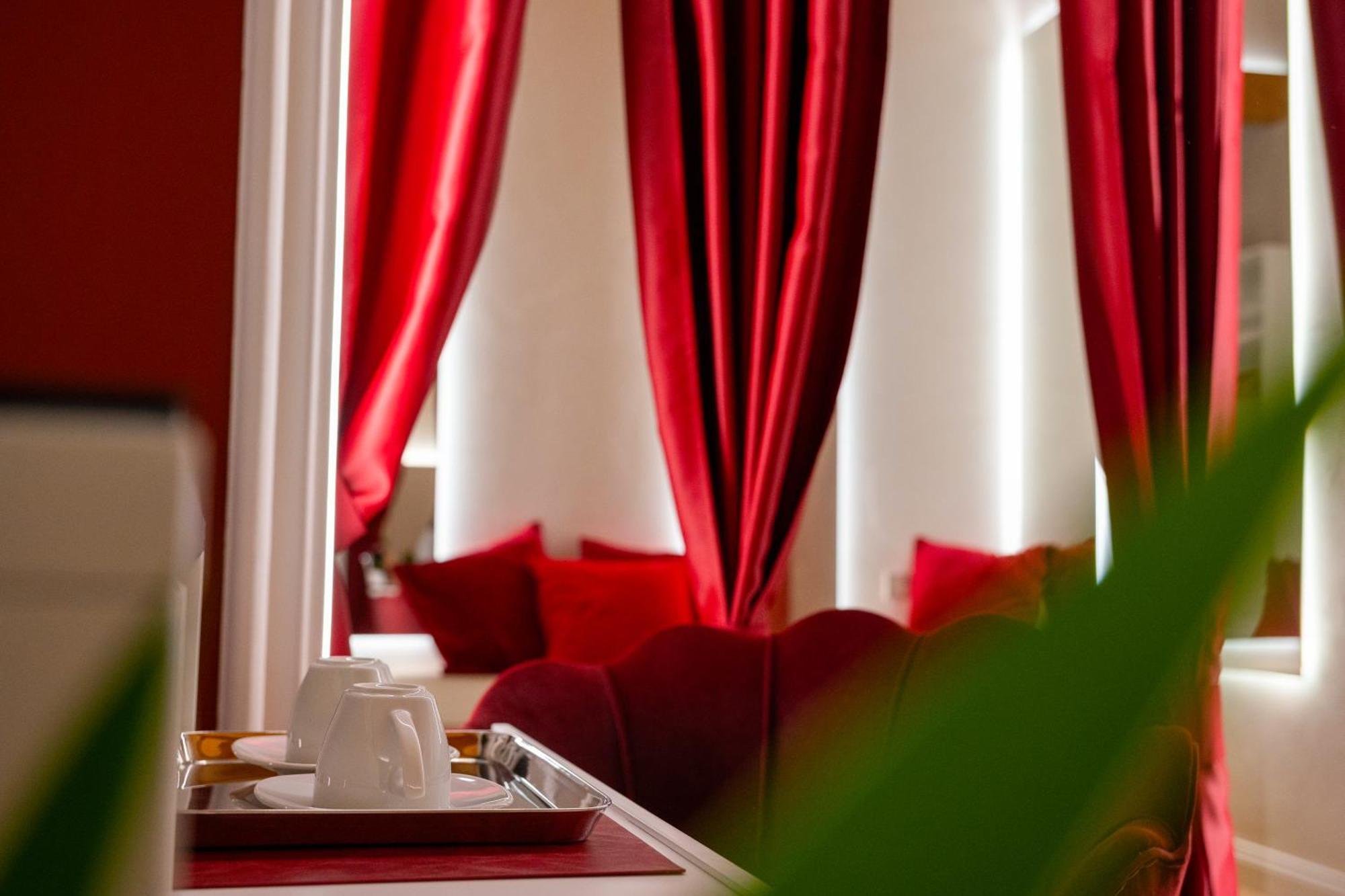 La Divina - Free Parking - Bed & Breakfast Tropea Luaran gambar